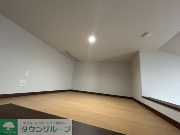 グローリーレジデンス拝島の物件内観写真